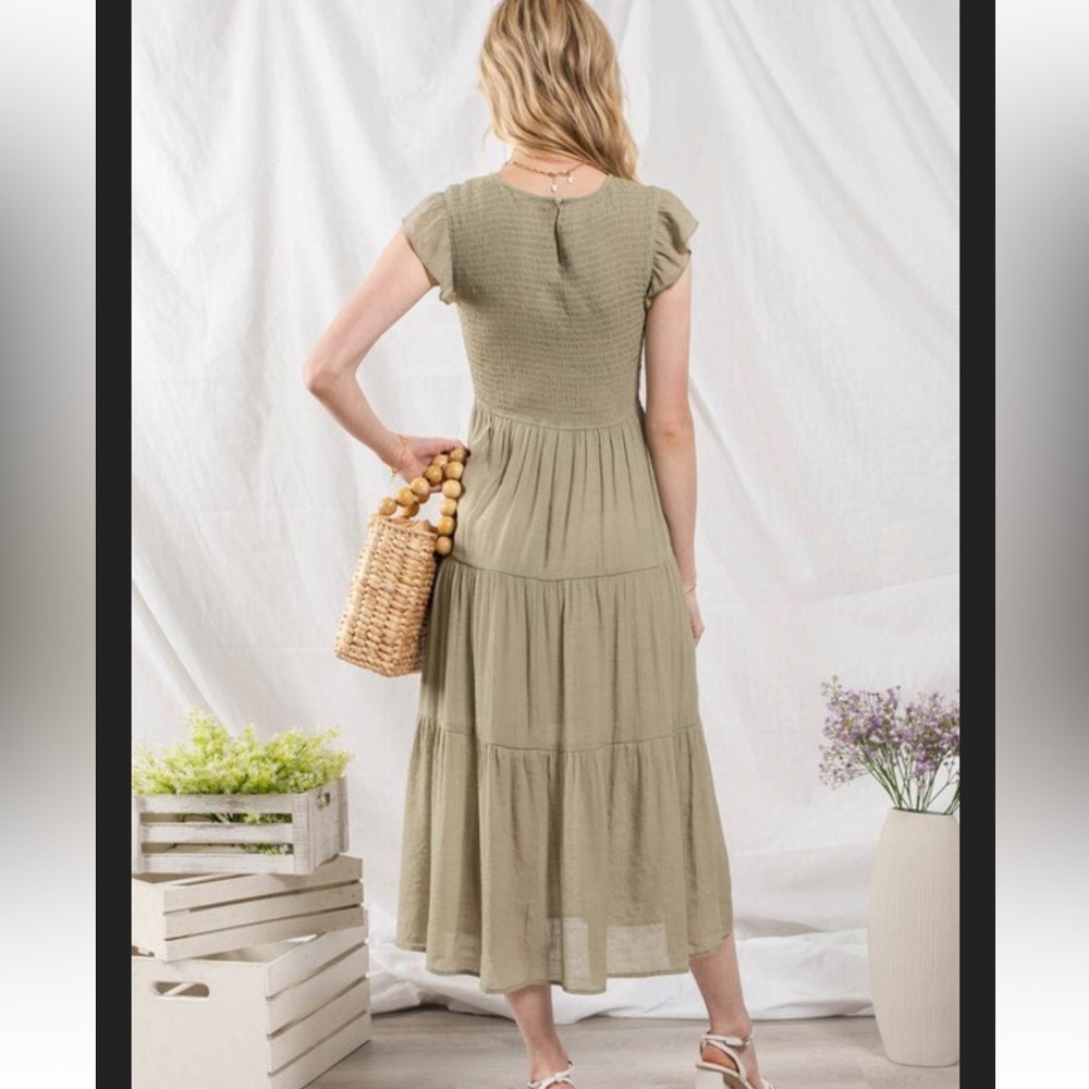 SMOCKED TIERED MIDI DRESS - Picture 3 of 4